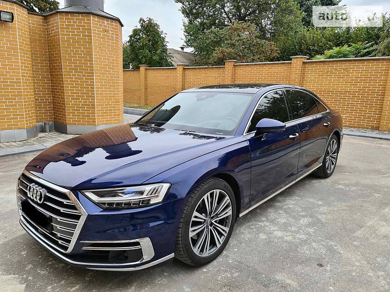 Седан Audi A8 2018 в Києві