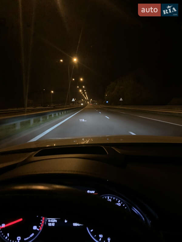 Седан Audi A8 2015 в Киеве фото 18 Седан Audi A8 2015 в Киеве