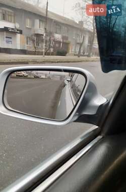 Седан Audi A8 1999 в 