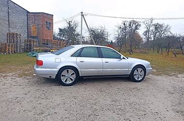 Седан Audi A8 1999 в Луцьку