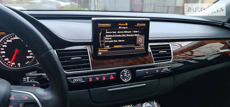 Седан Audi A8 2017 в Тячеве