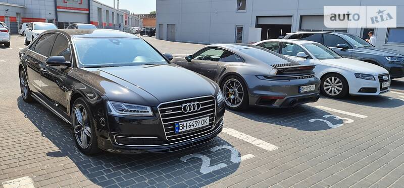 Седан Audi A8 2017 в Тячеве