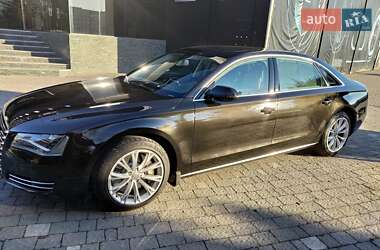 Седан Audi A8 2012 в Львове