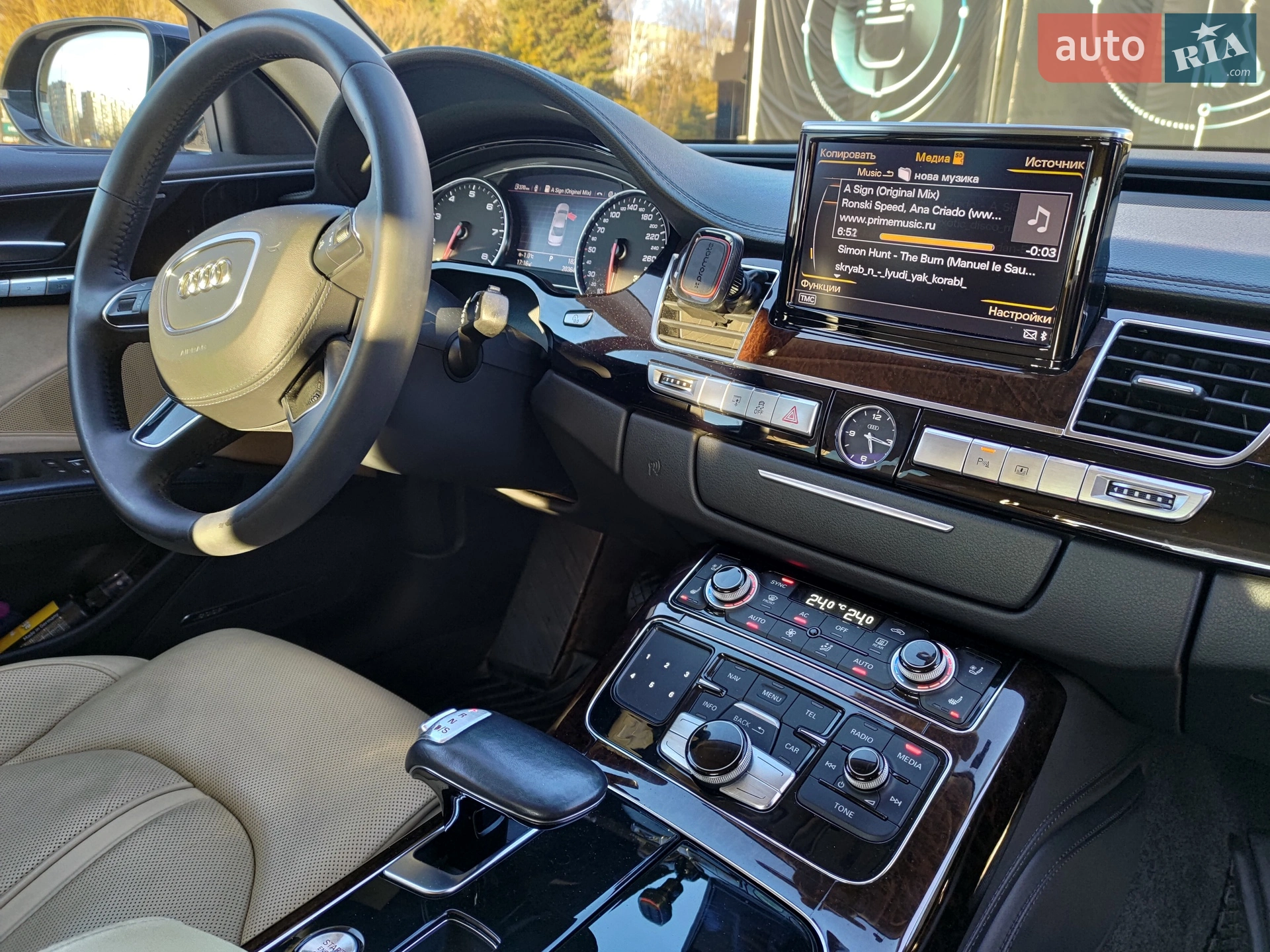 2012 Audi A8 - мініатюра 26
