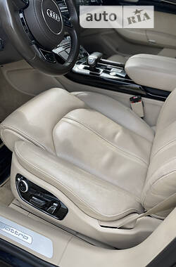 Седан Audi A8 2015 в 