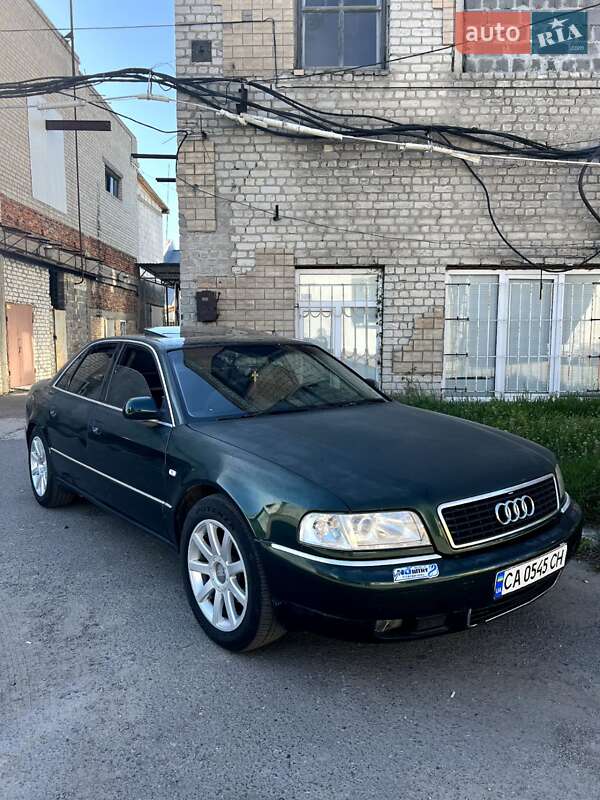 Audi A8 1999