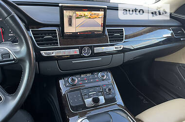 Седан Audi A8 2012 в Ніжині