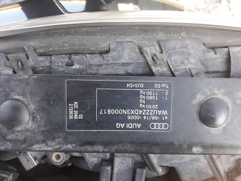 Седан Audi A8 2002 в Киеве