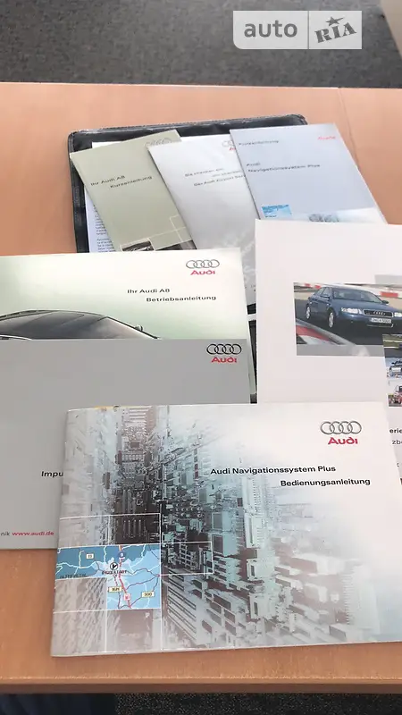 Седан Audi A8 2002 в Киеве документ