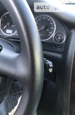 Седан Audi A8 2002 в Киеве