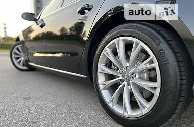 Седан Audi A8 2012 в 