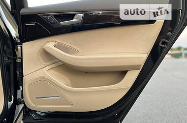 Седан Audi A8 2012 в 