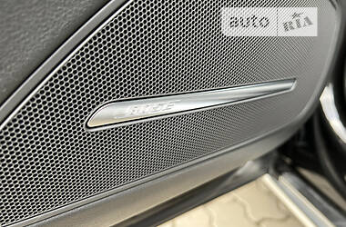 Седан Audi A8 2011 в 