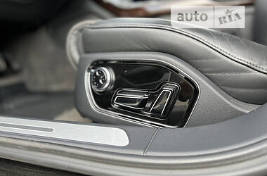 Седан Audi A8 2011 в 