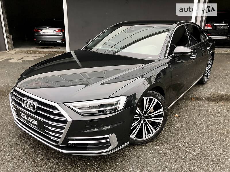 Седан Audi A8 2018 в Києві