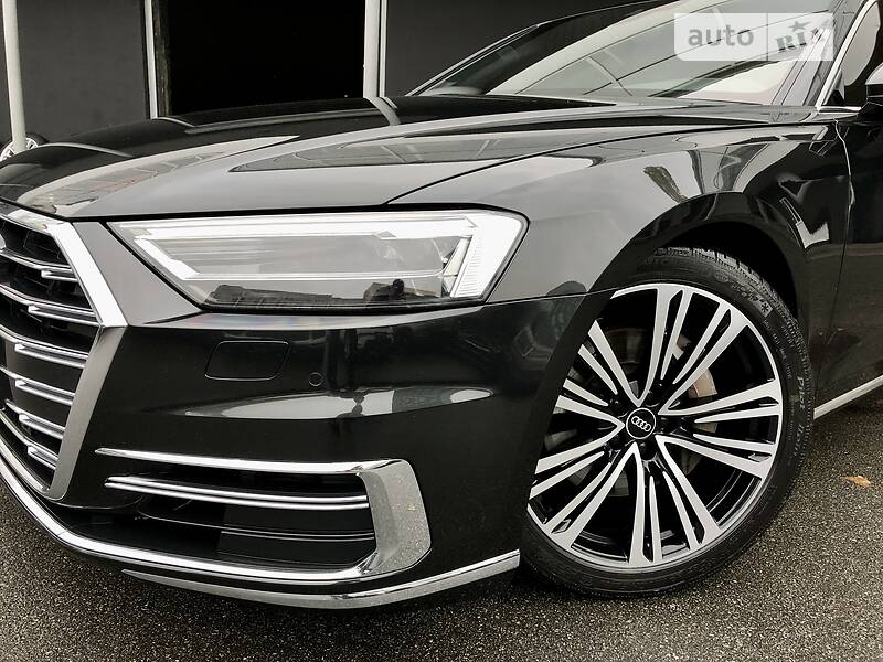 Седан Audi A8 2018 в Києві