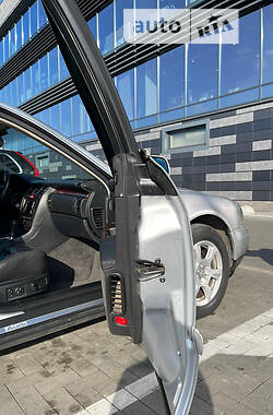 Седан Audi A8 2001 в 
