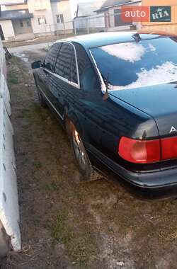 Седан Audi A8 1997 в Борисполе