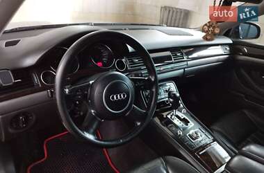 Седан Audi A8 2002 в 