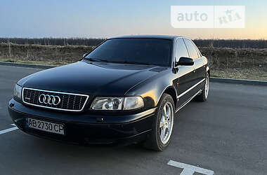 Седан Audi A8 1996 в 