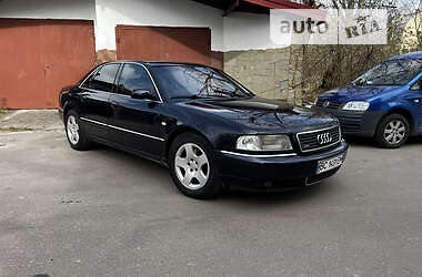 Седан Audi A8 2001 в Львове