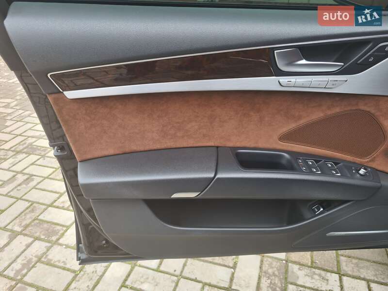 Седан Audi A8 2015 в Кривом Роге фото 79 Седан Audi A8 2015 в Кривом Роге