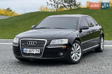 Седан Audi A8 2005 в 