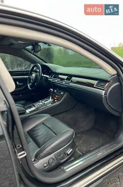 Седан Audi A8 2005 в 