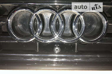 Седан Audi A8 2012 в Киеве