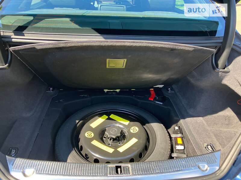 Седан Audi A8 2013 в Киеве фото 5 Седан Audi A8 2013 в Киеве