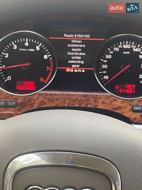 Седан Audi A8 2007 в Черновцах