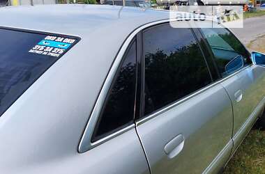 Седан Audi A8 1999 в 