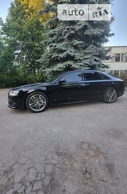 Седан Audi A8 2016 в 