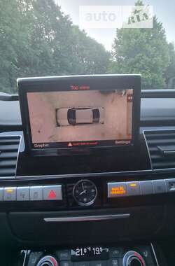 Седан Audi A8 2016 в 
