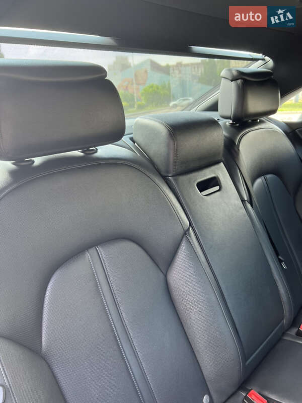 Седан Audi A8 2016 в Кривому Розі