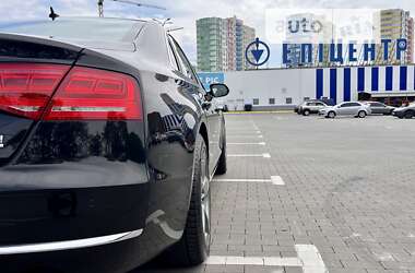 Седан Audi A8 2010 в Одессе