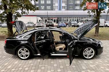 Седан Audi A8 2011 в Одессе