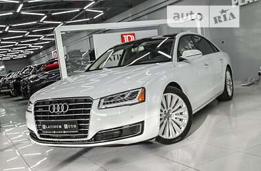 AUDI A8 2015
