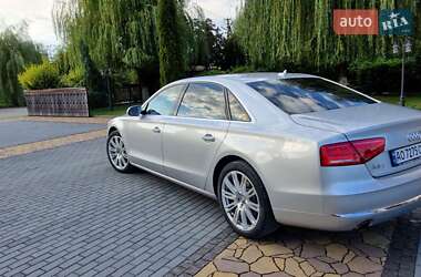 Седан Audi A8 2013 в Хусті