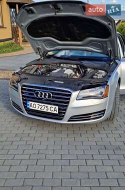 Седан Audi A8 2013 в 