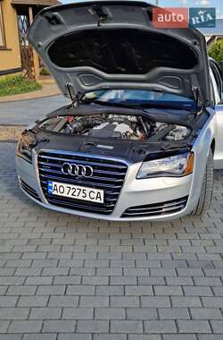 Седан Audi A8 2013 в Хусте