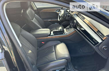 Седан Audi A8 2020 в Тернополе