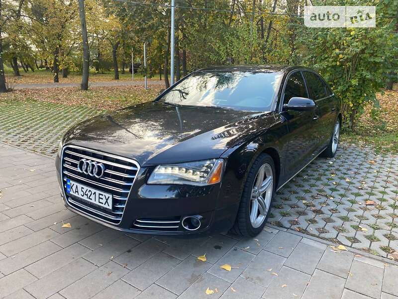 Седан Audi A8 2012 в Киеве