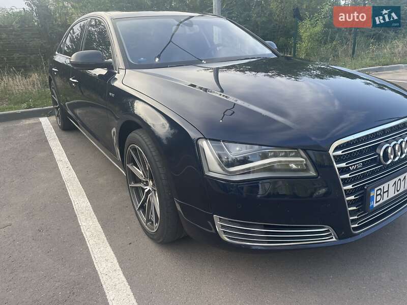 Audi A8 2011