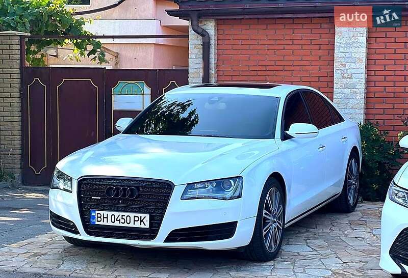 Audi A8 2012