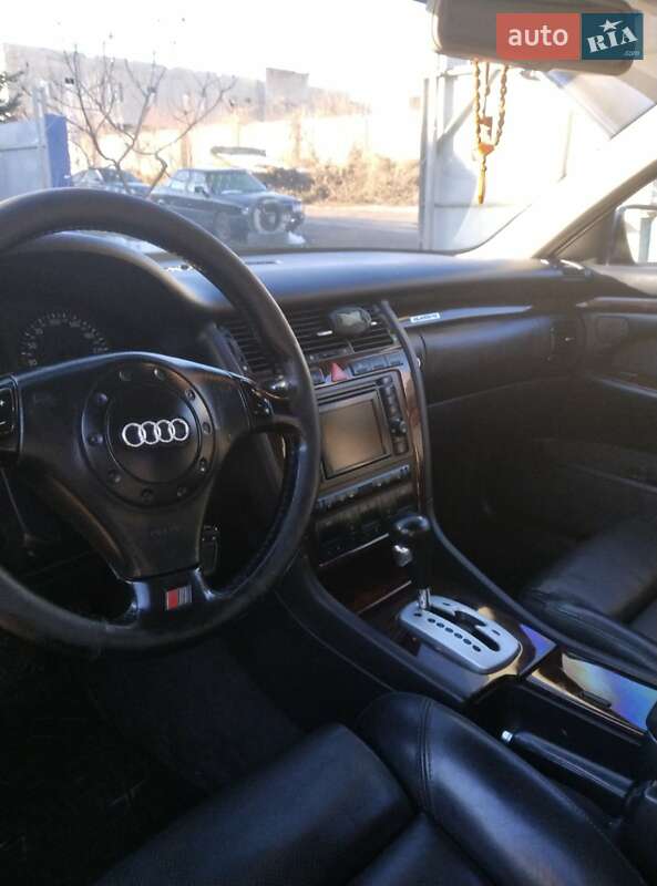 Седан Audi A8 1999 в Тернополі