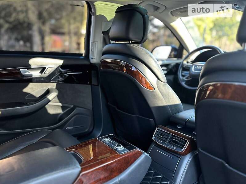 Седан Audi A8 2013 в Житомирі фото 55 Седан Audi A8 2013 в Житомирі