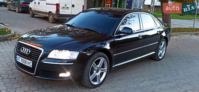 Седан Audi A8 2009 в Ивано-Франковске