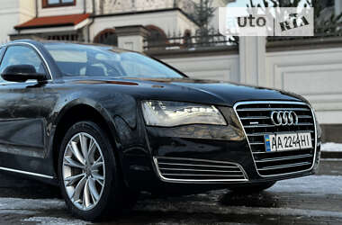 Седан Audi A8 2012 в Ровно