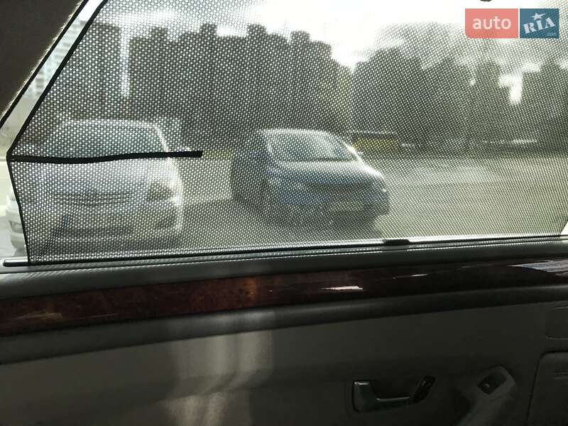 Седан Audi A8 2004 в Киеве